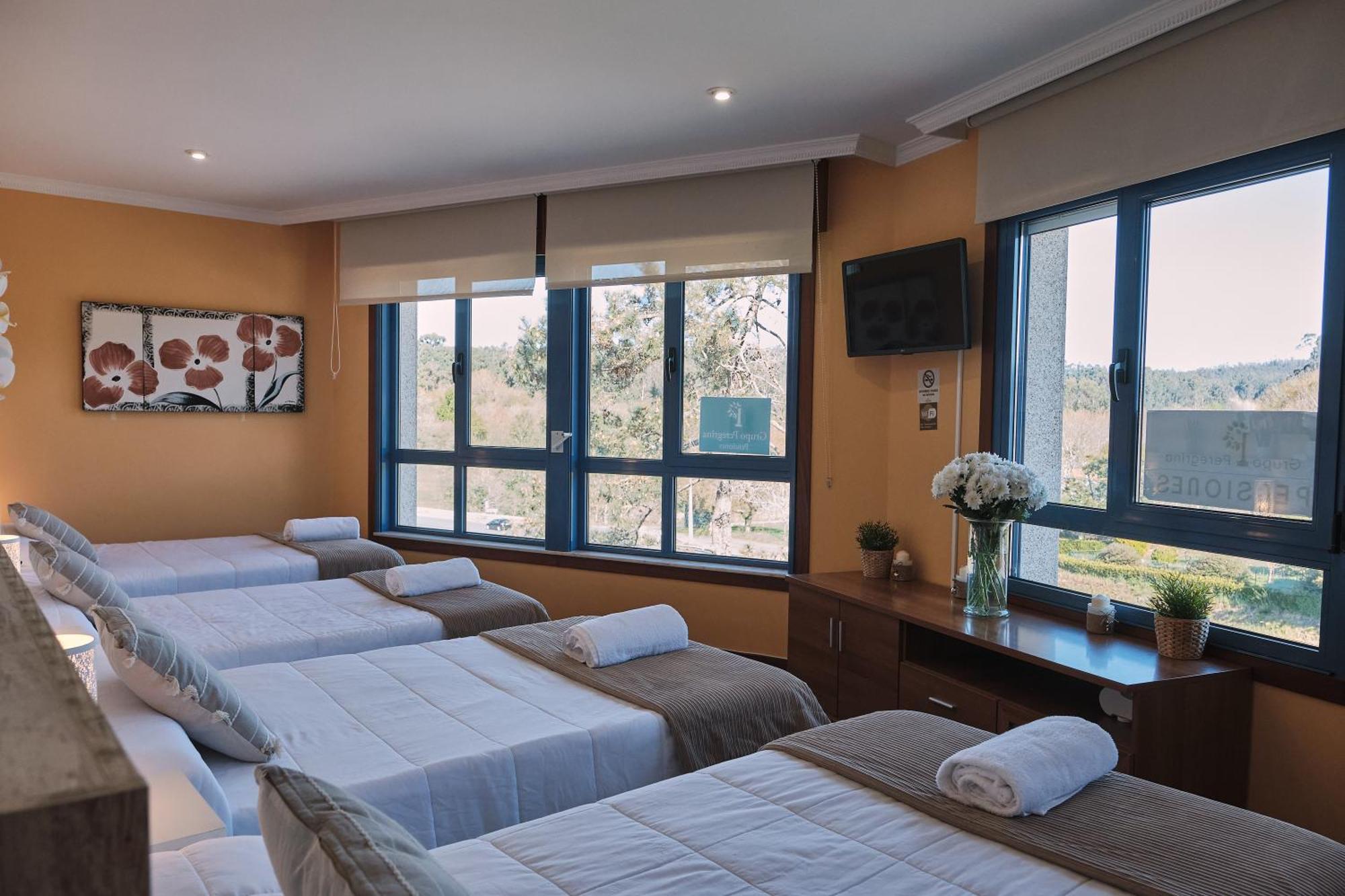 Peregrina Pension 1 O Pedrouzo Zimmer foto